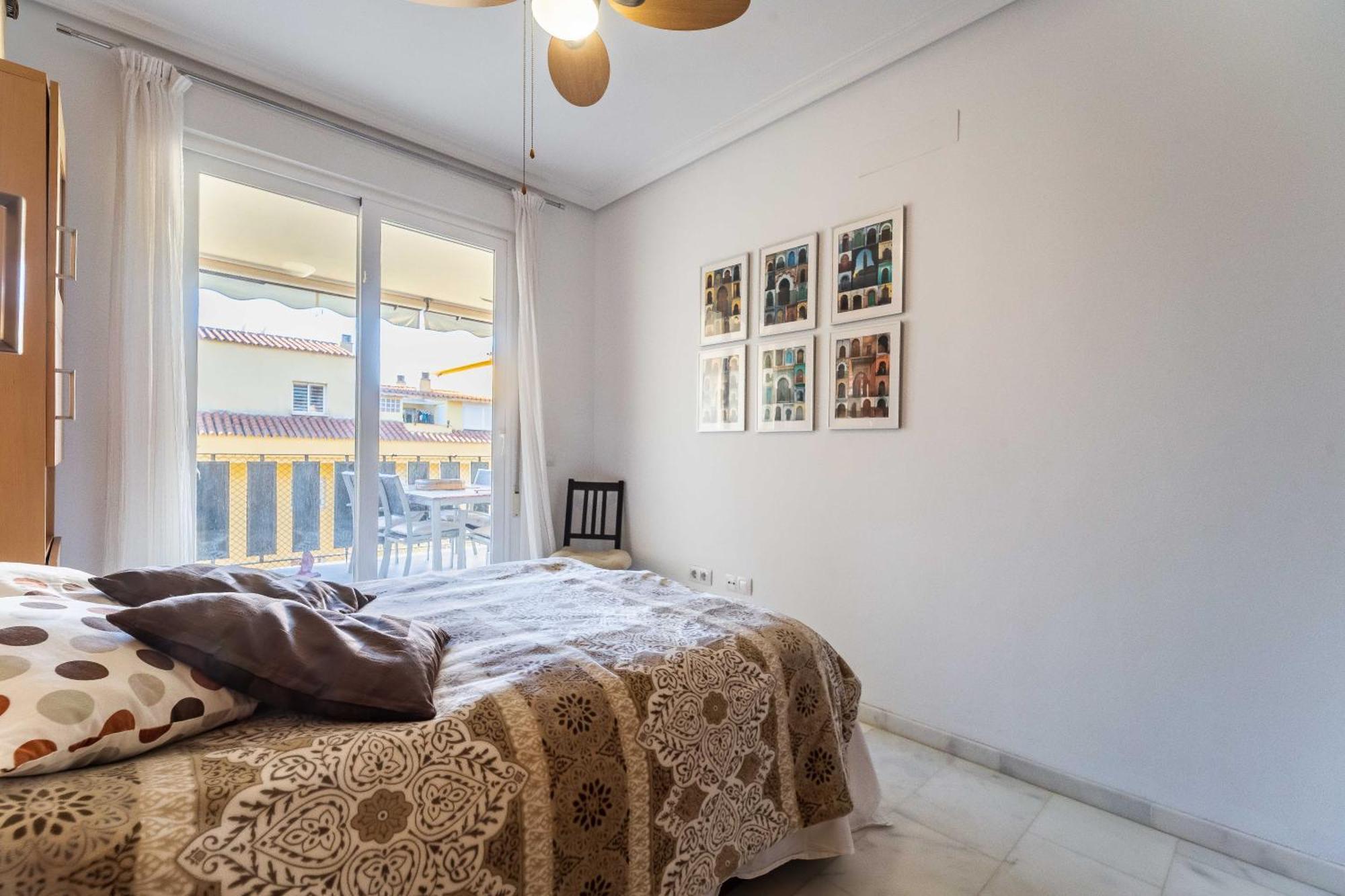 Con Amplia Terraza En Appartement